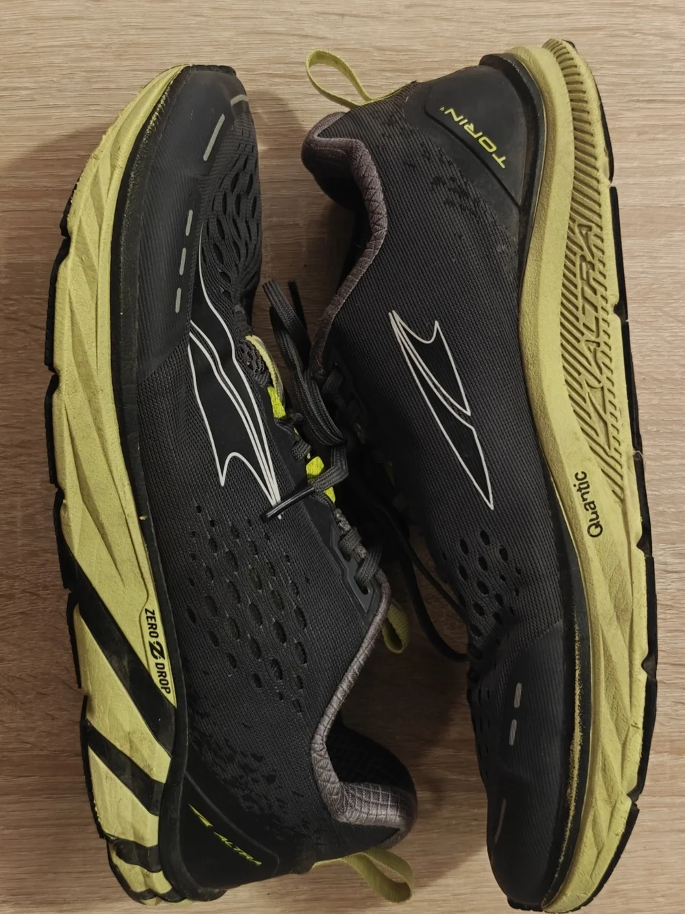Altra Torin 4 Running Shoes A Gray Neon Yellow Men’s 9.5